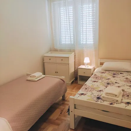 Apartment Siesta Sibenik