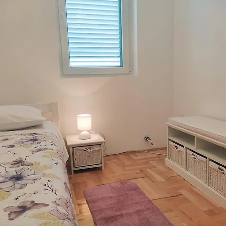Apartment Siesta Sibenik