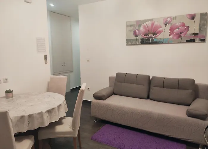 アパート Siesta *